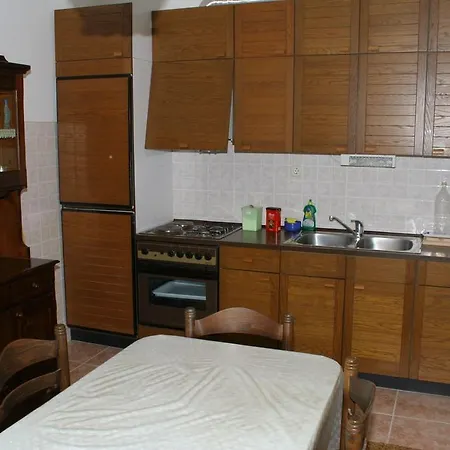 Double 2746a 3* Duće